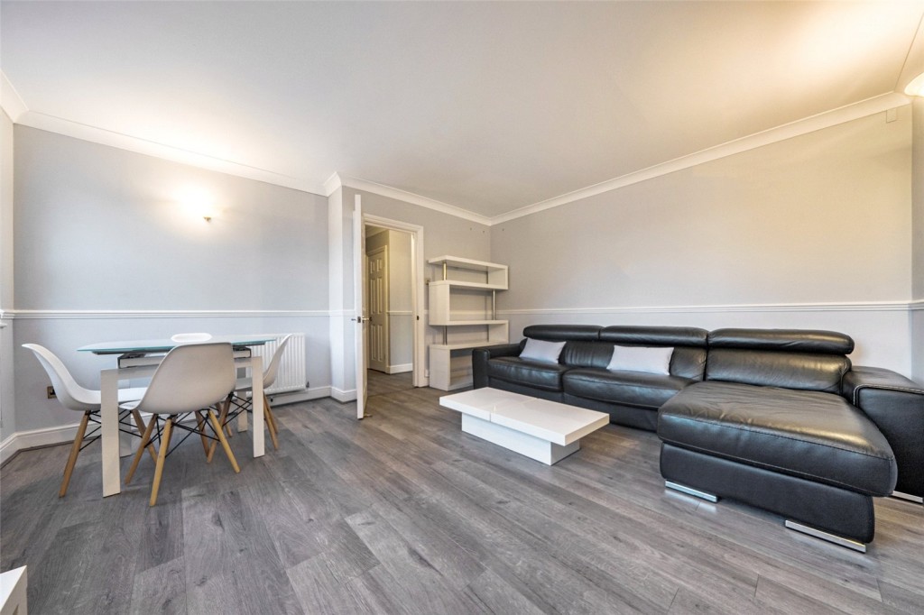 Images for London EAID:1949463716 BID:URP