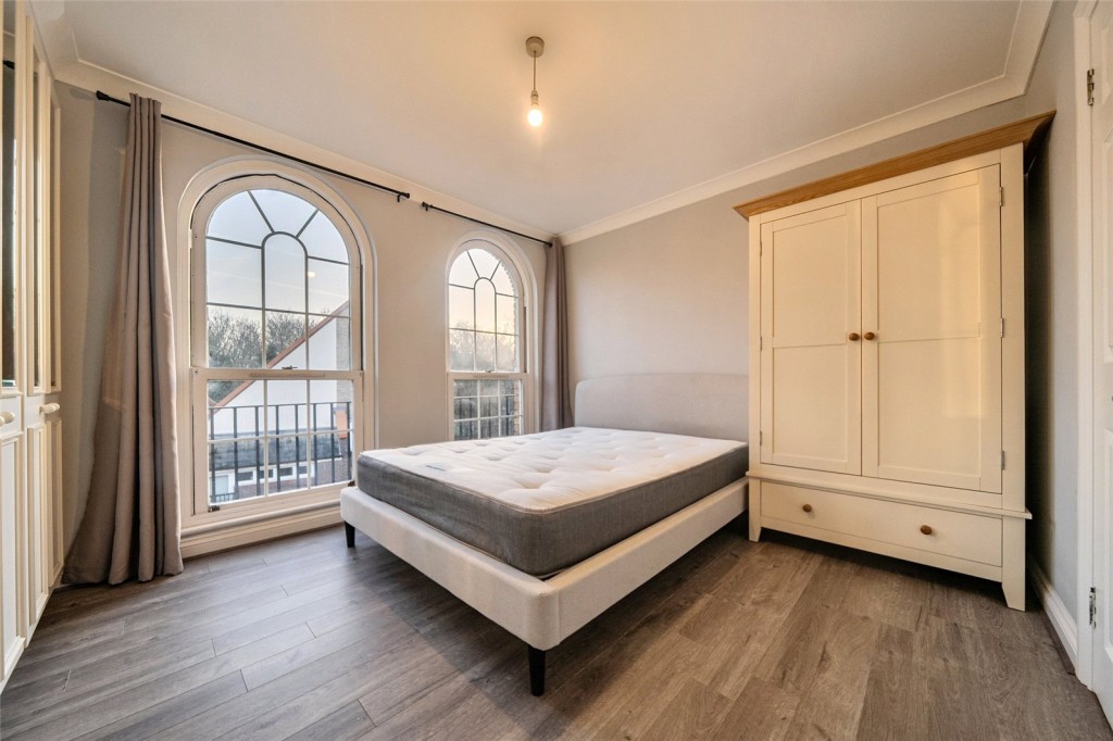 Images for London EAID:1949463716 BID:URP