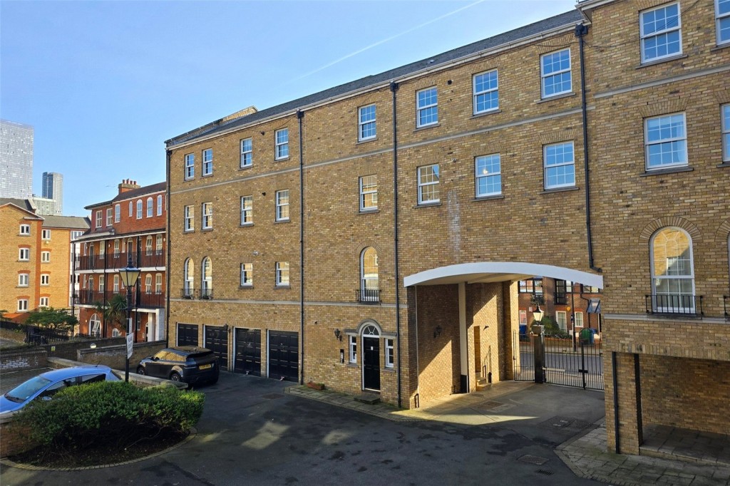 Images for London EAID:1949463716 BID:URP