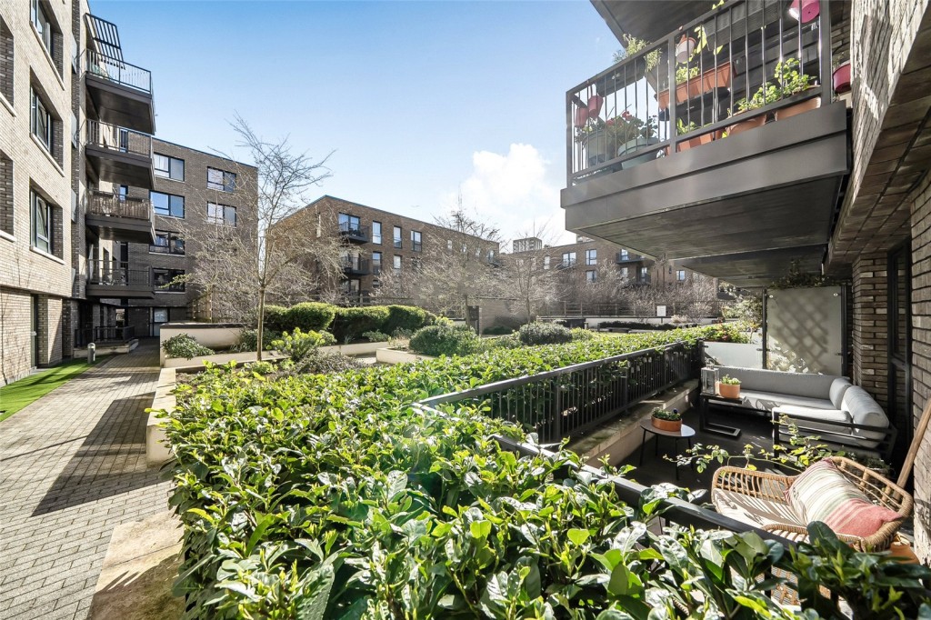 Images for London EAID:1949463716 BID:URP