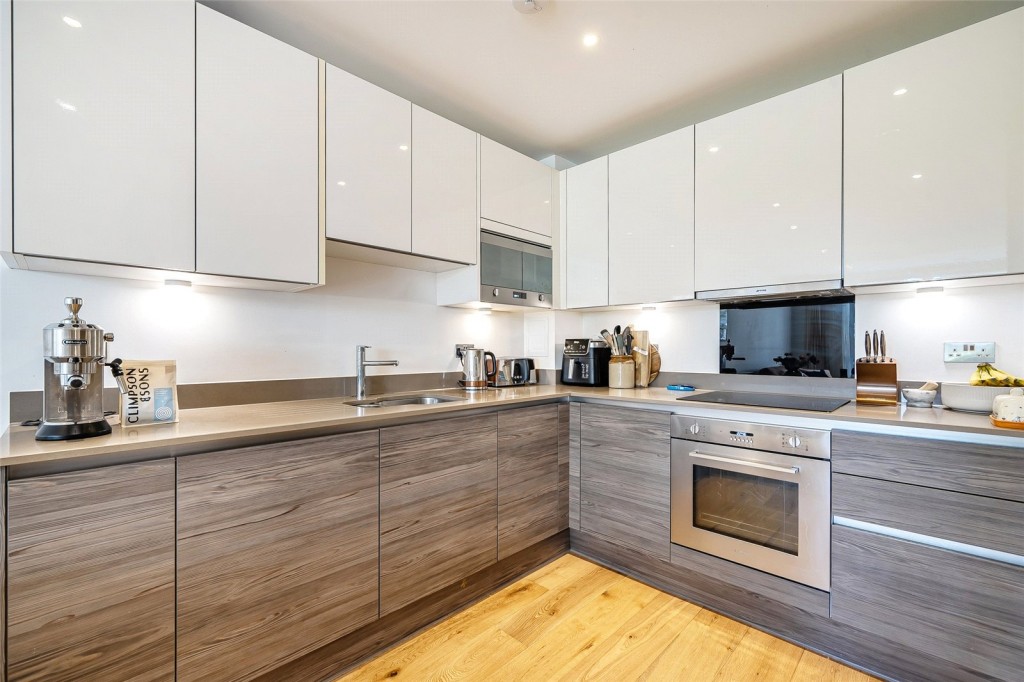 Images for London EAID:1949463716 BID:URP