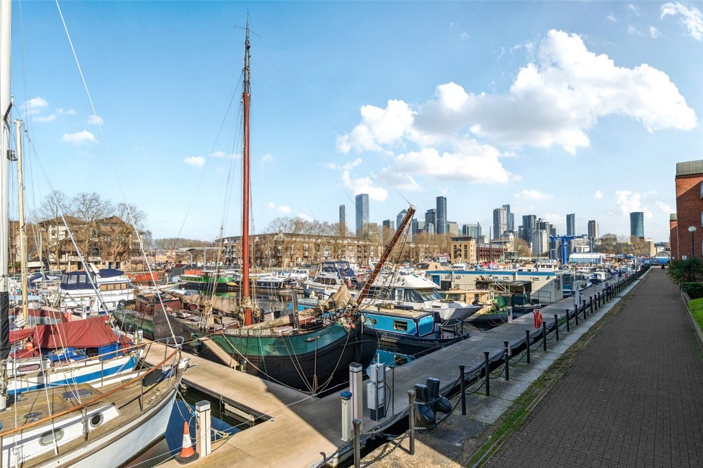 Images for London EAID:1949463716 BID:URP