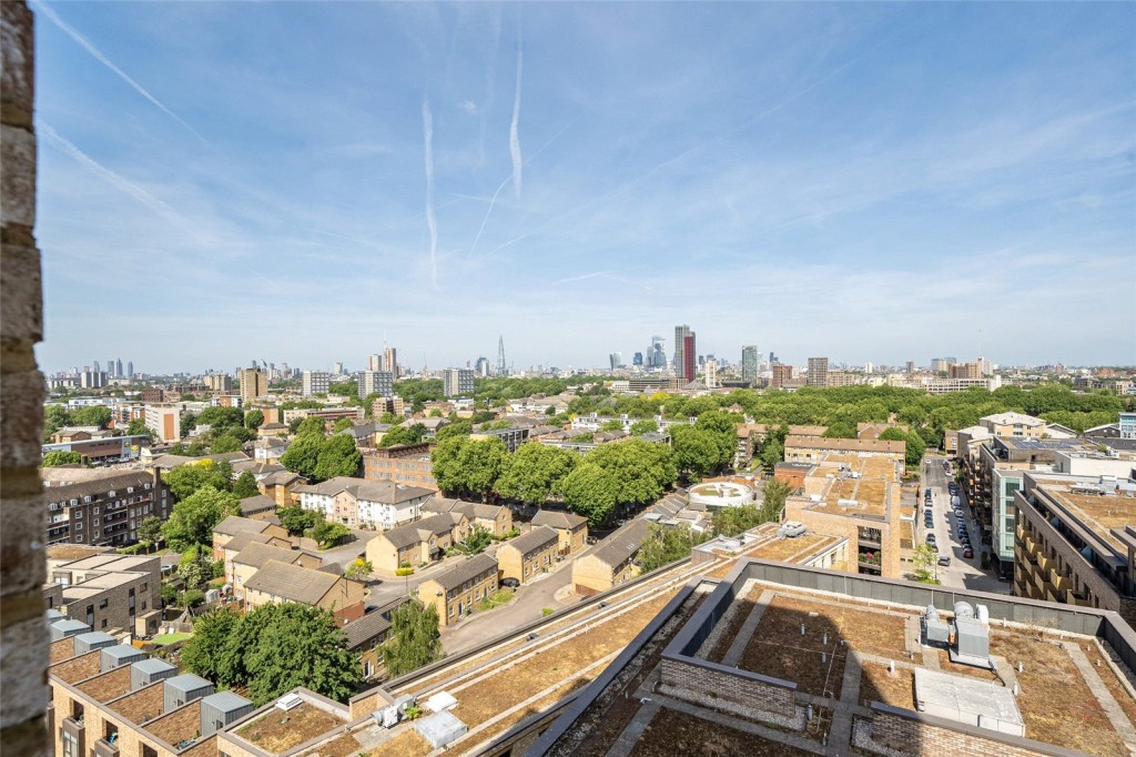 Images for London EAID:1949463716 BID:URP