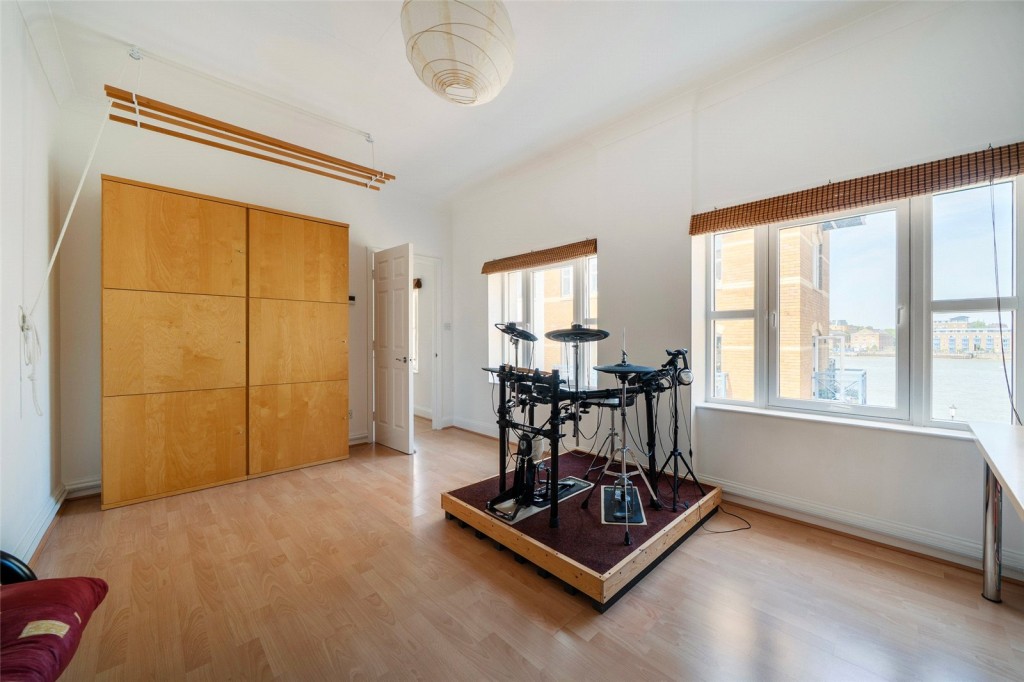 Images for Rotherhithe Street, London EAID:1949463716 BID:URP